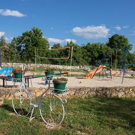 Holiday Home Sego With Private Pool Veliki Brocanac Exterior photo