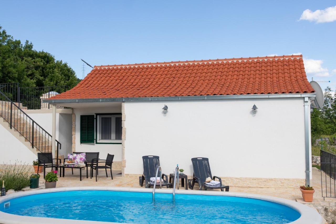 Holiday Home Sego With Private Pool Veliki Brocanac Exterior photo