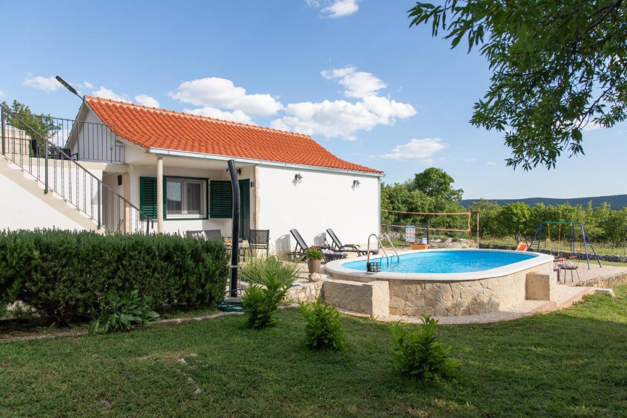 Holiday Home Sego With Private Pool Veliki Brocanac Exterior photo